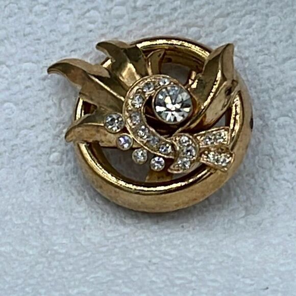 Vintage layered rhinestone brooch. - Picture 1 of 6